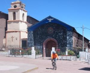 Iglesia de Lachaqui.