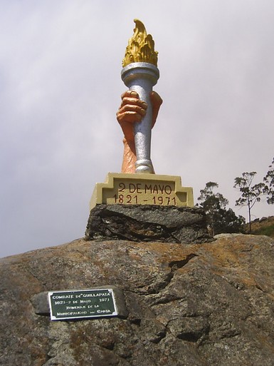 Monumento que conmemora la Batalla de Quiapata - Canta Lima Norte Carabayllo